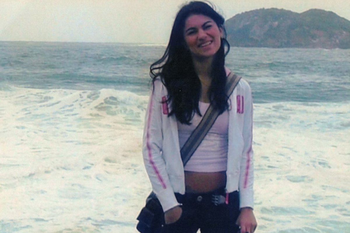 Em documentário, mensagens expõem que Eliza Samudio queria paz para criar o filho