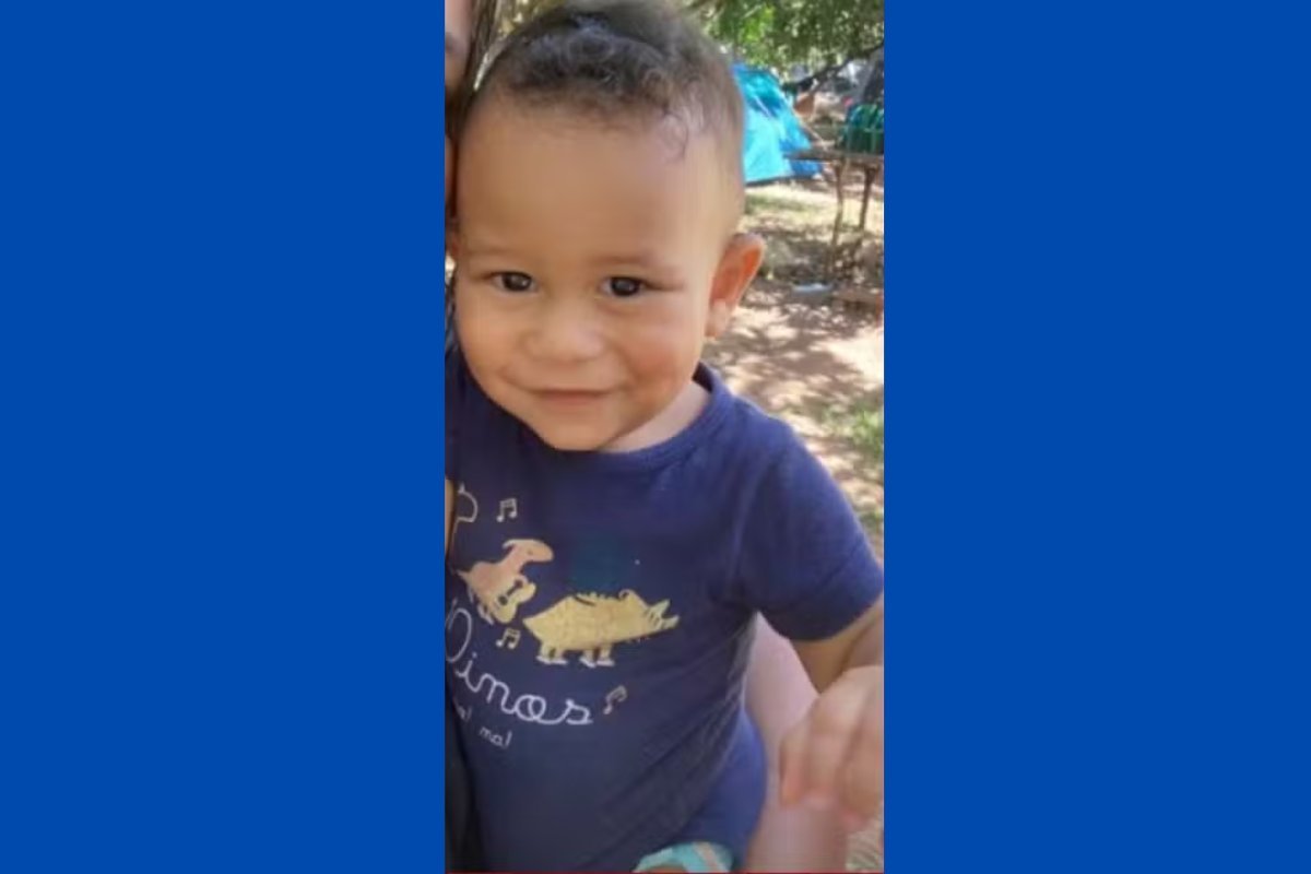 Pai atropela e mata filho de 1 ano ao dar ré em caminhão no oeste da Bahia