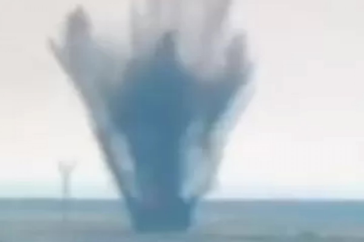Bomba enterrada da 2ª Guerra explode em aeroporto no Japão e atrasa voos