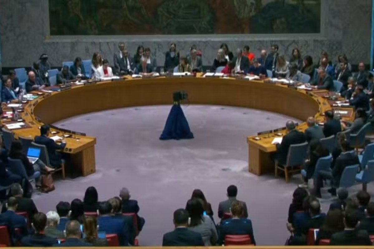 Conselho da ONU: Israel dará resposta 'precisa e dolorosa' ao Irã, diz embaixador