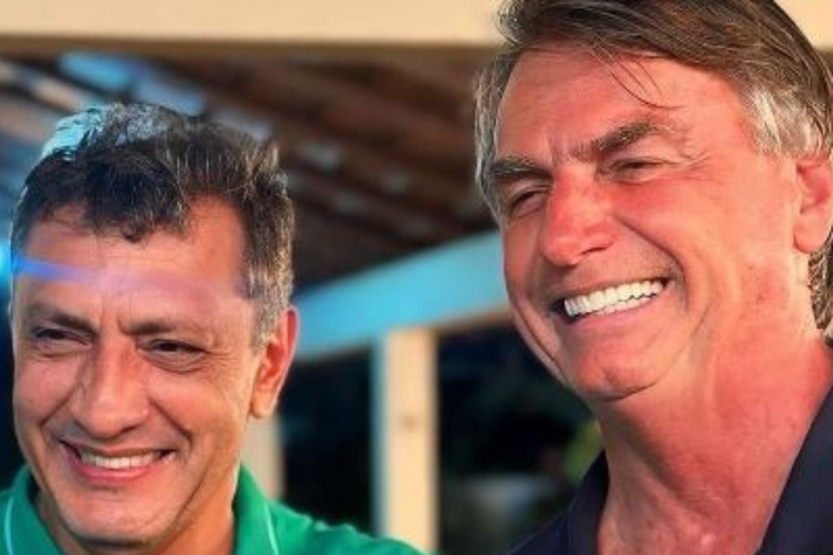 Irmão de Gilmar Mendes, candidato em MT, critica extremismo e se abraça a Bolsonaro
