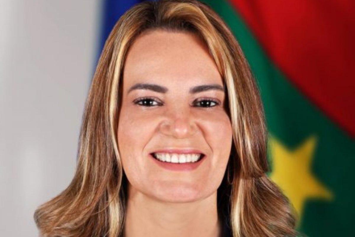 Sheila Lemos vence eleição de Vitória da Conquista, mas está inelegível