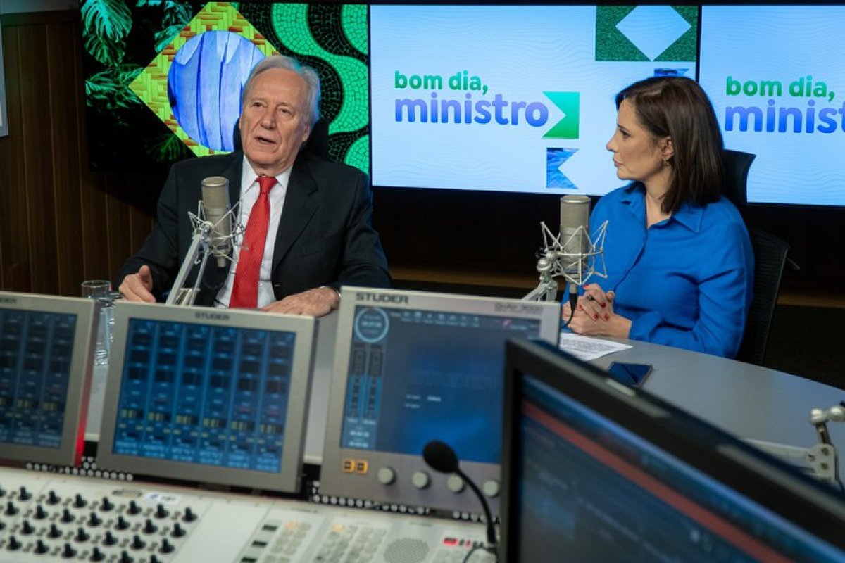 Lewandowski diz que combate inicial a queimadas é responsabilidade de estados e municípios