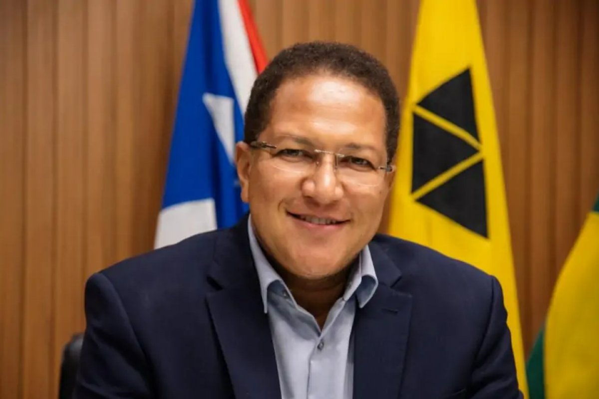 Augusto Castro, do PSD, é reeleito prefeito de Itabuna