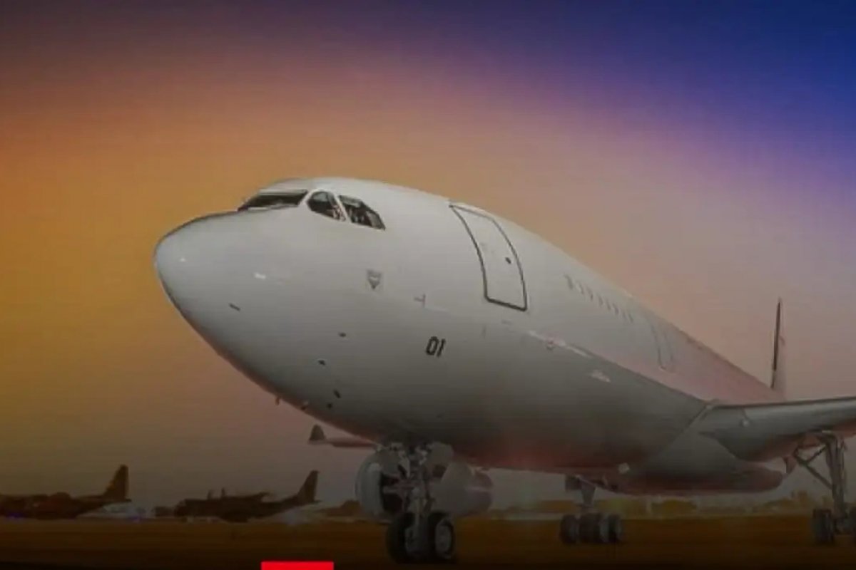 Avião da FAB inicia viagem para o Brasil com os primeiros repatriados do Líbano