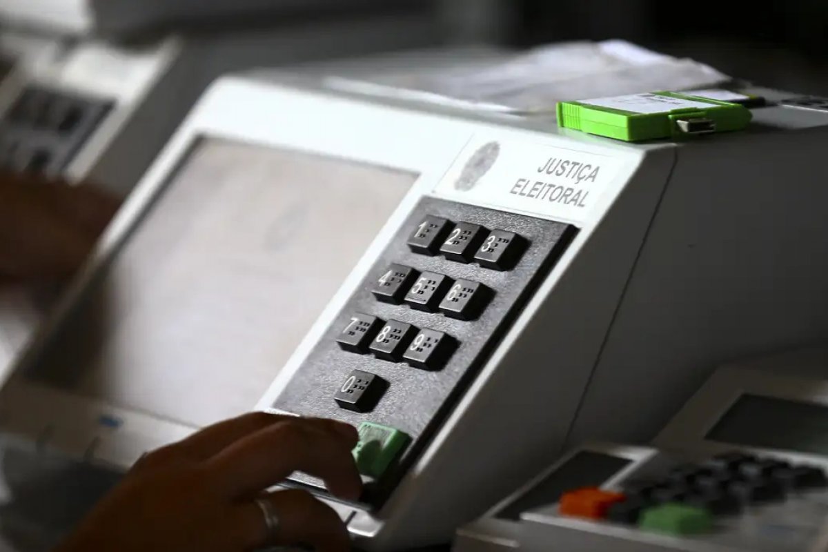 TRE-BA  já substituiu seis urnas eletrônicas na Bahia