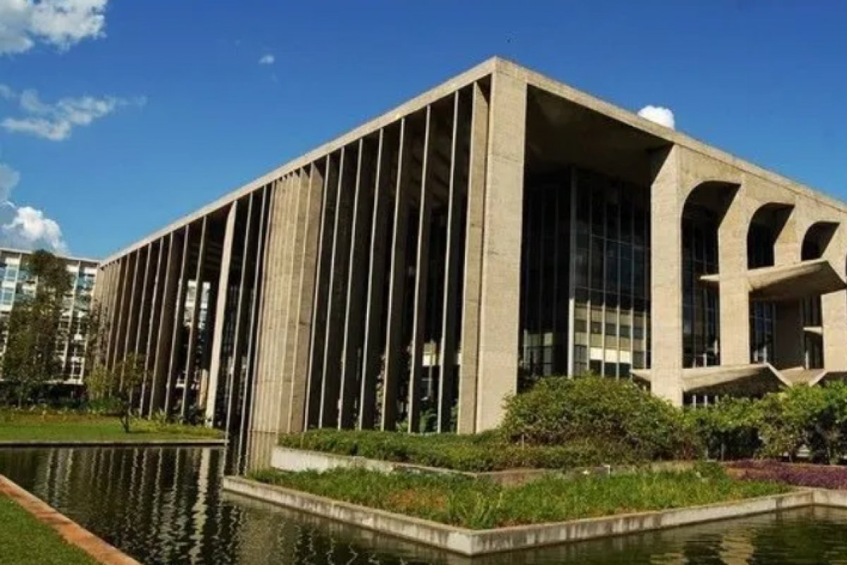 Ministério da Justiça registrou 20 crimes eleitorais neste domingo (6)