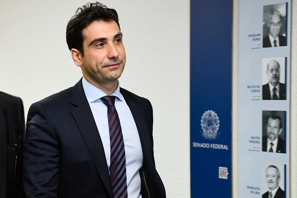 Galípolo tem nome indicado pelo Plenário para a presidência do BC