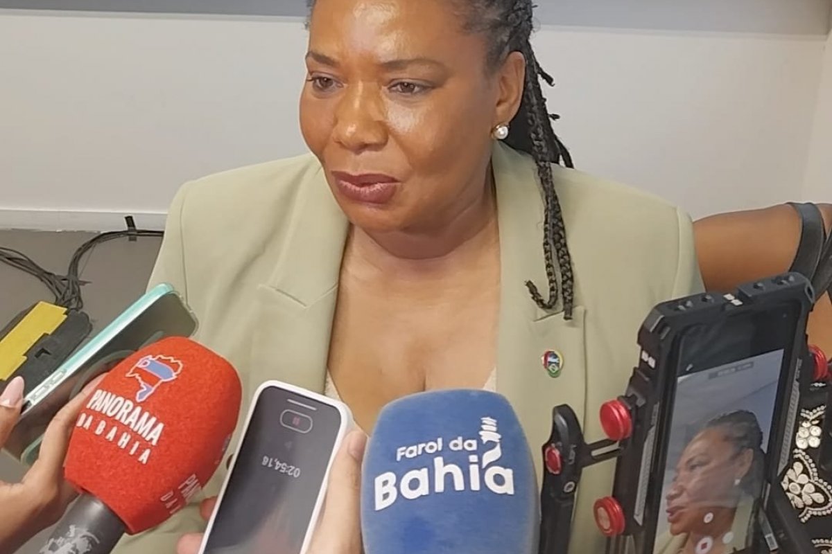 Em Salvador, Margareth Menezes aponta carência de equipamentos culturais no país, mas destaca investimentos