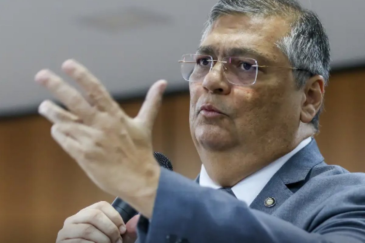 Flávio Dino mantem a suspensão de emendas parlamentares ao Orçamento de 2024