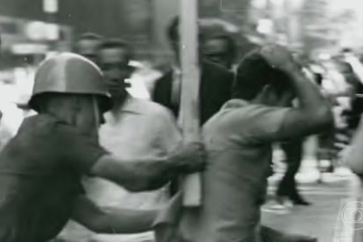 Homem que foi preso e torturado durante a ditadura militar no Brasil receberá indenização de R$50 mil do Estado