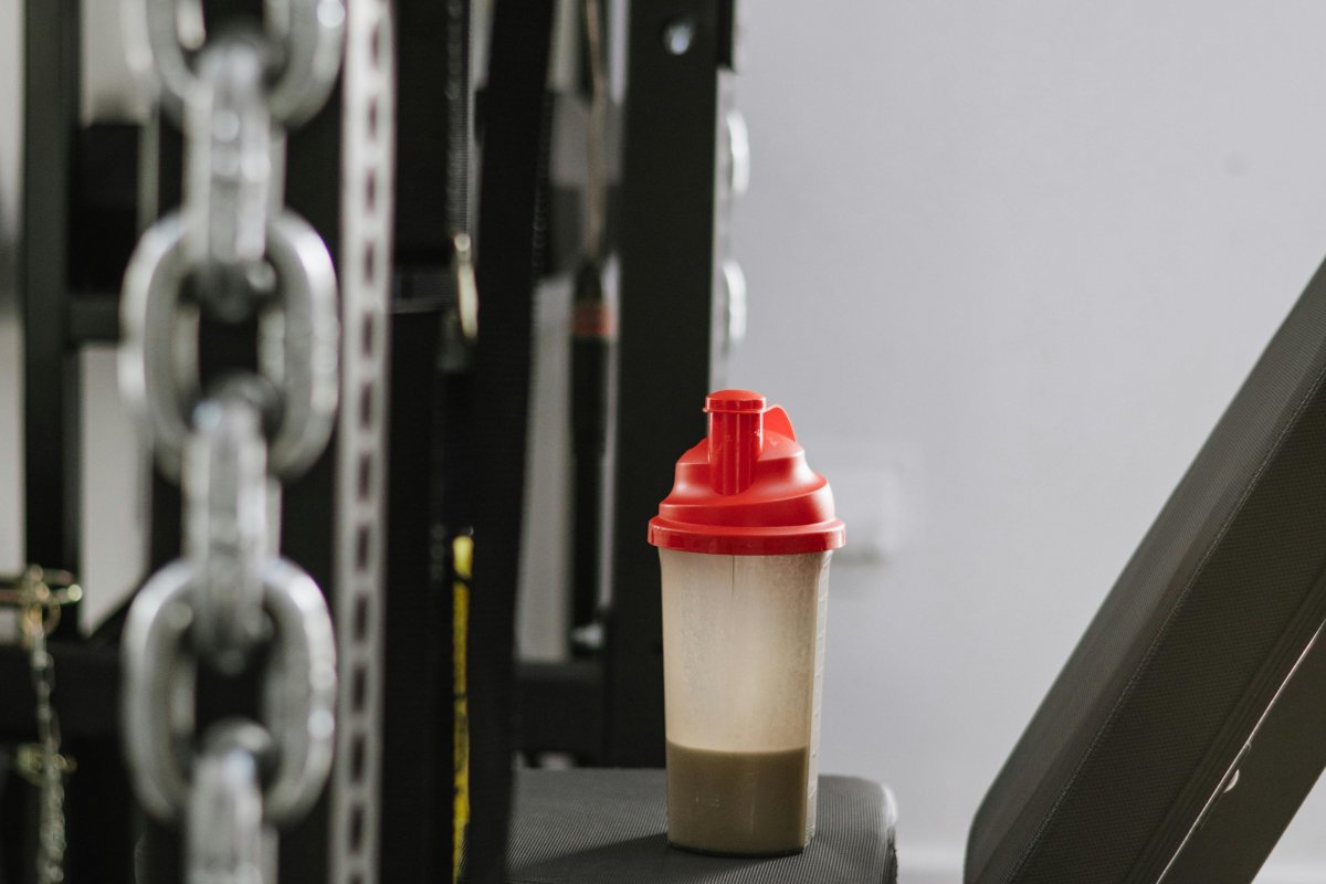 Análise de creatinas vendidas no Brasil reprova 18 produtos