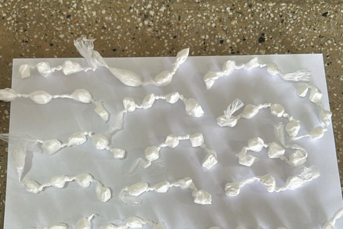 PM apreende drogas em Teixeira de Freitas