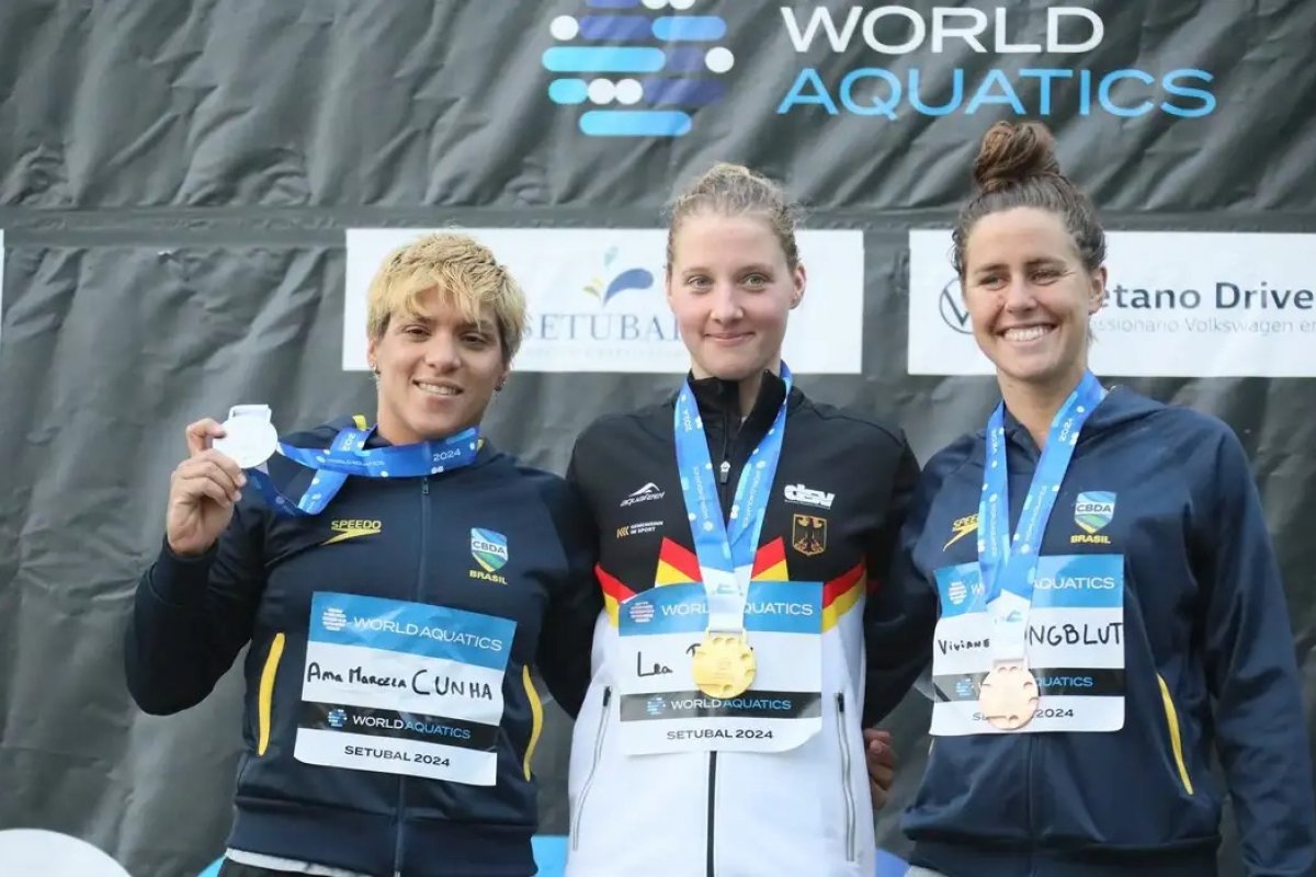 Dobradinha brasileira: Ana Marcela conquista prata e Viviane Jungblut leva bronze na Copa do Mundo de águas abertas