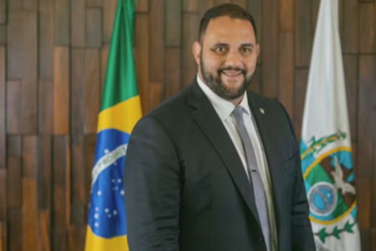 Deputado estadual do Rio é alvo de operação da PF contra fraude, corrupção e lavagem de dinheiro
