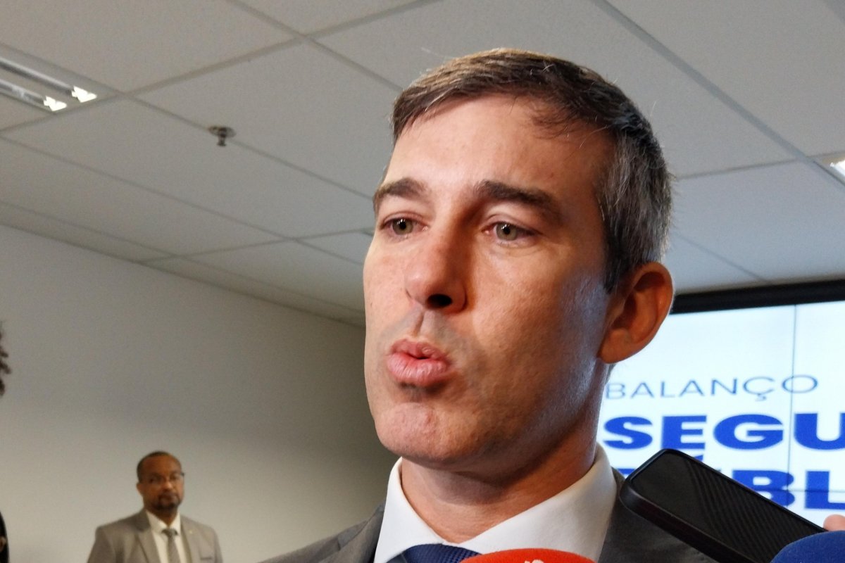 Vídeo: Secretário de Segurança Pública reforça compromisso na busca dos responsáveis por assassinatos de irmãos em Arembepe