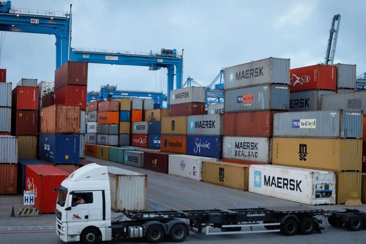 Balança comercial registra US$ 1,428 bilhão de superávit na 2ª semana de Outubro