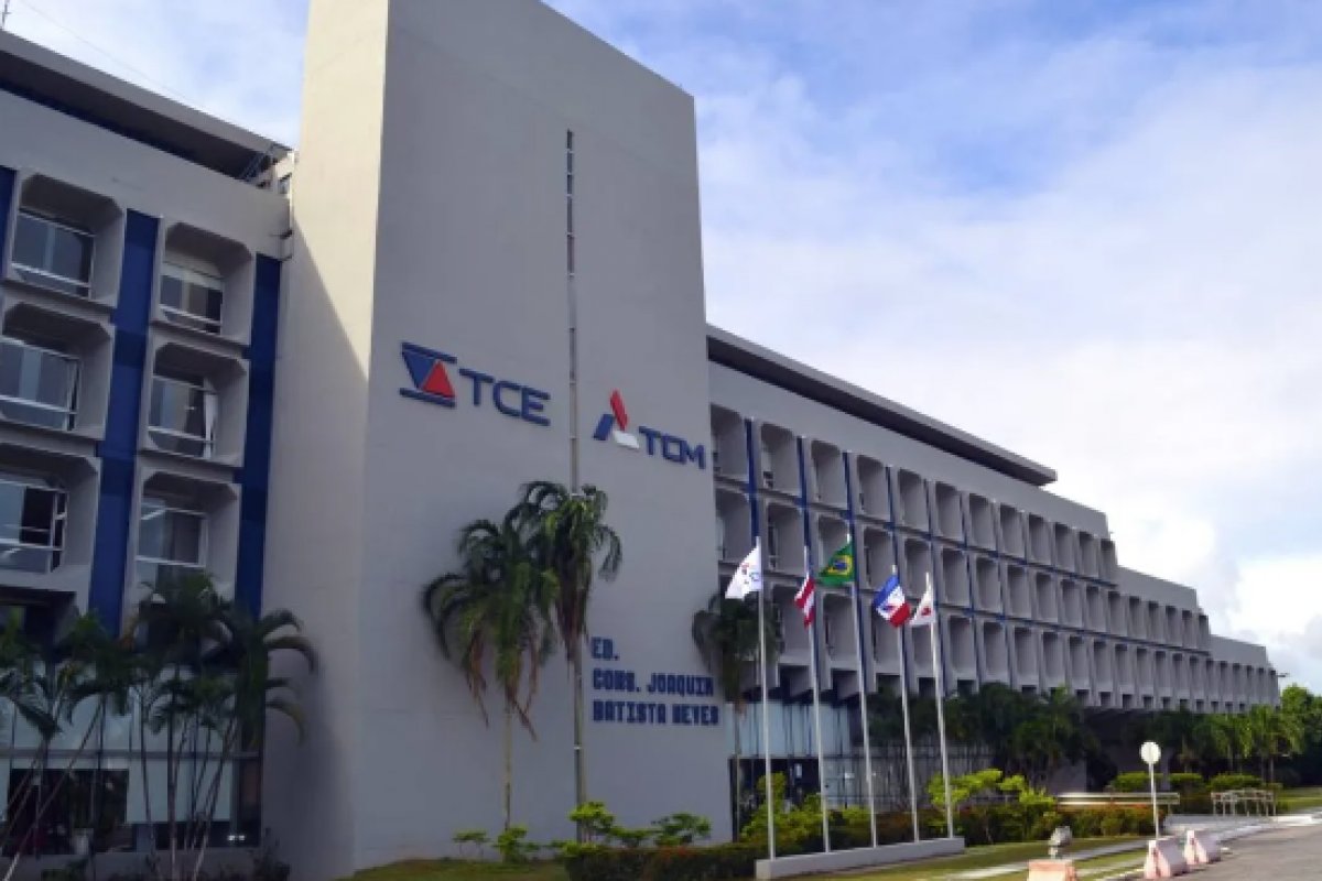 Ilhéus e Juazeiro tem contas da prefeitura rejeitadas