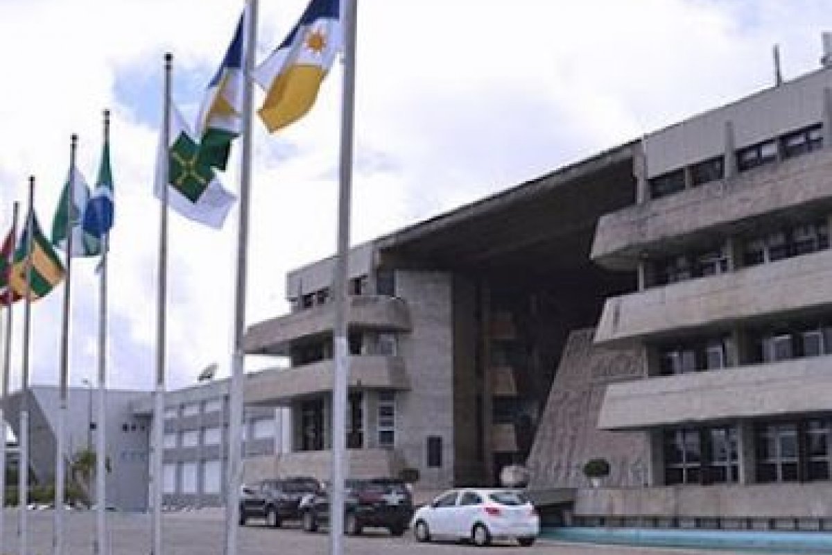 Liminar é suspensa e PEC da Previdência volta para votação nesta sexta