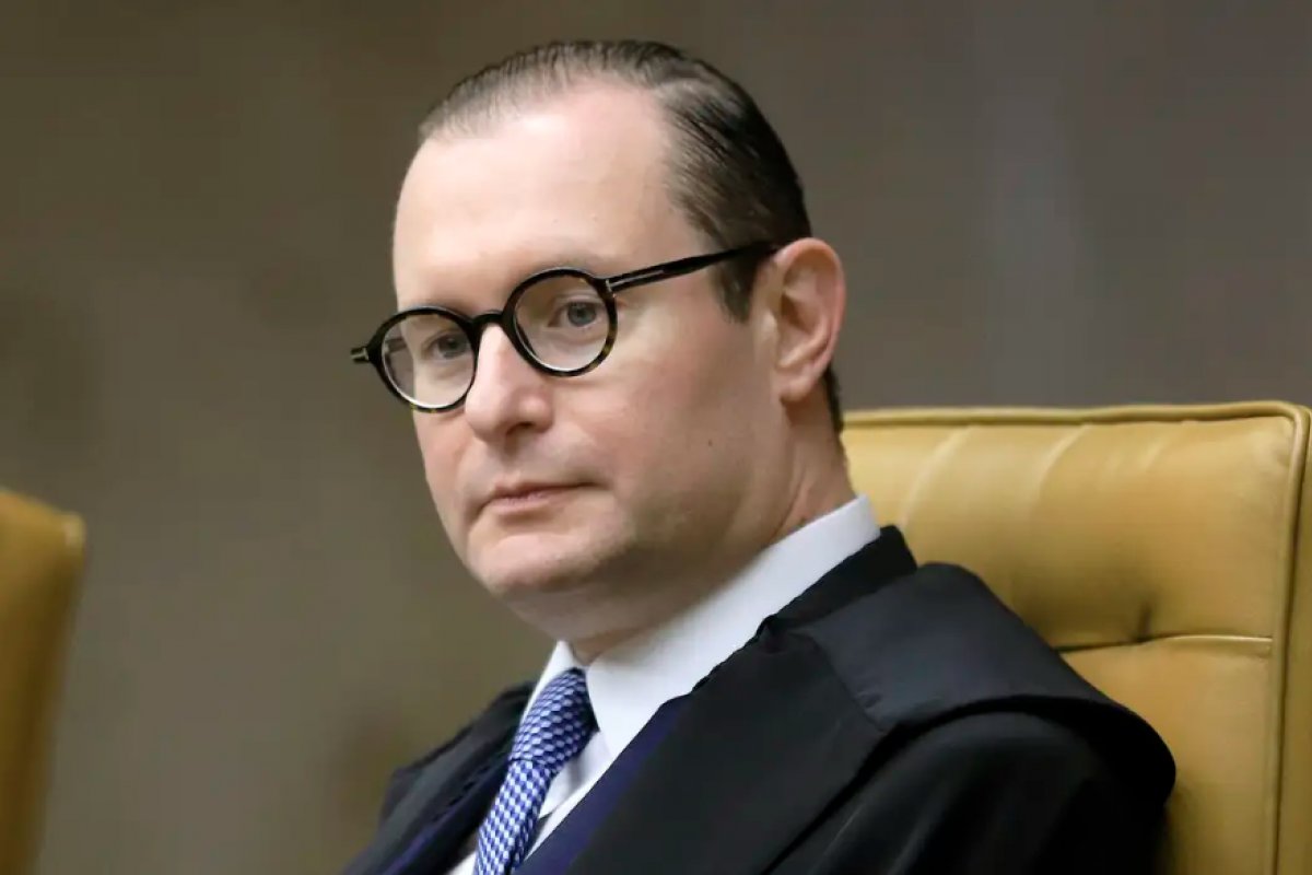 Zanin arquiva inquérito da briga de deputados após pedido da PGR