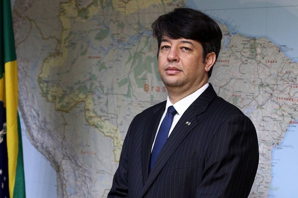 Secretário de Educação Superior do MEC pede demissão