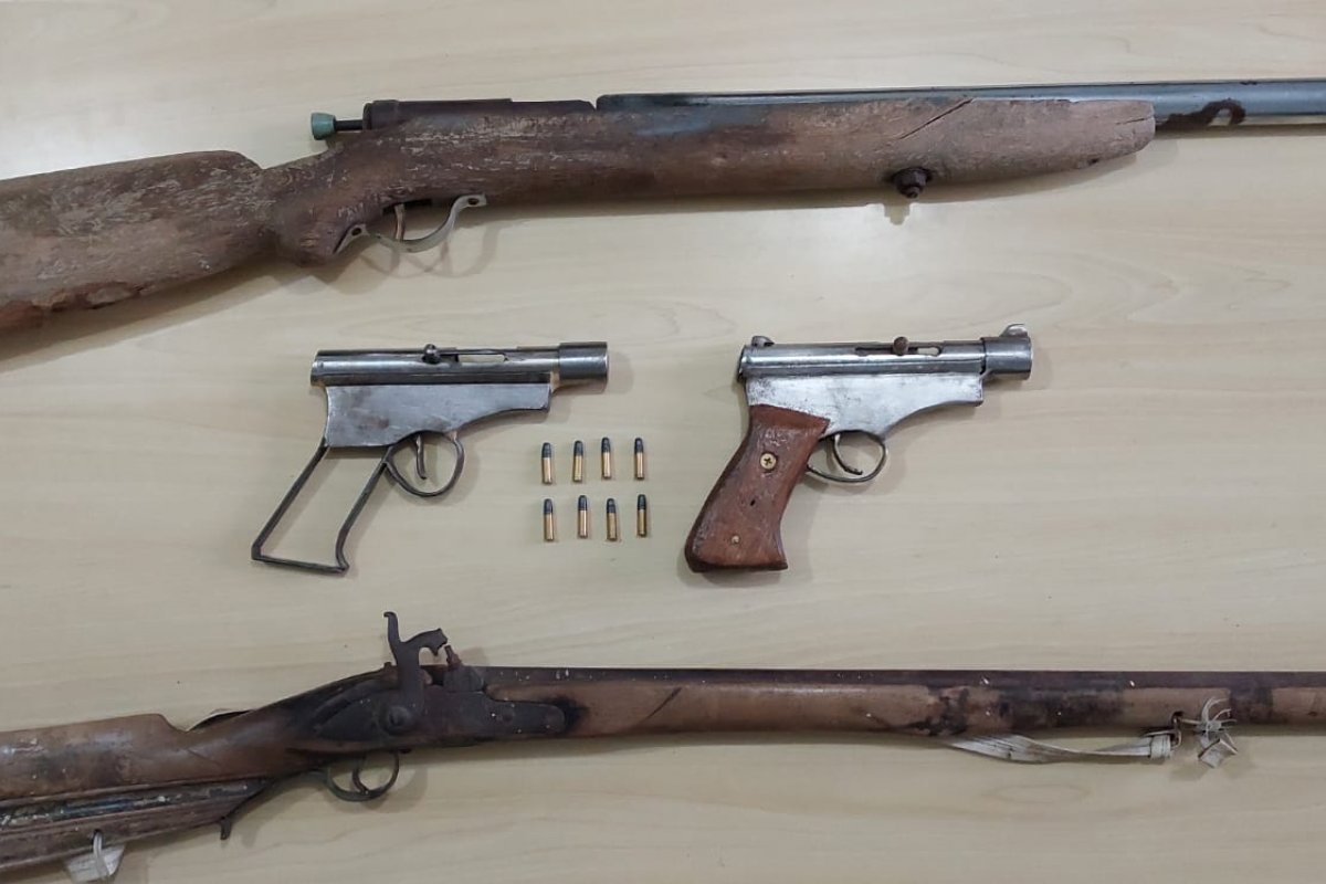PM apreende quatro armas de fabricação caseira no norte da Bahia