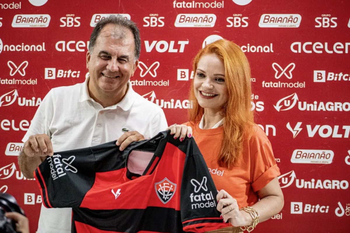 Parceria entre Vitória e Fatal Model completa 100 jogos, com direito a ação especial