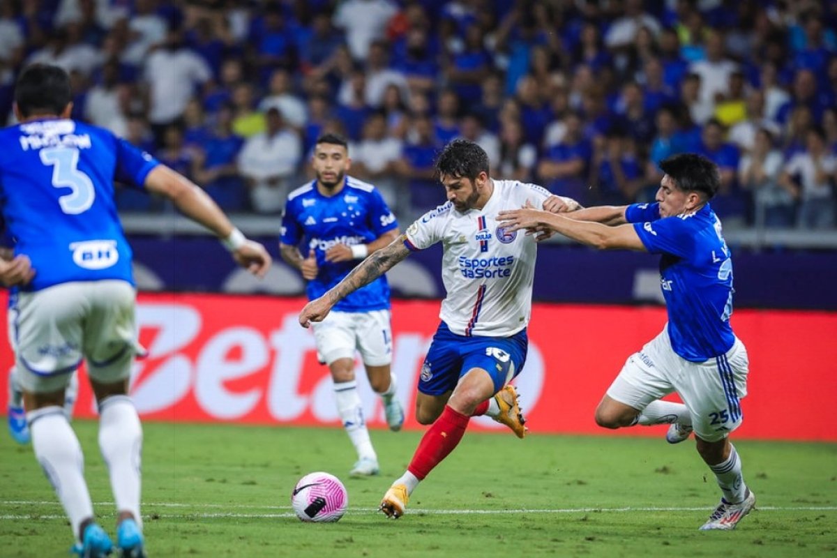 Vídeo: Bahia arranca empate com o Cruzeiro no Mineirão e volta provisoriamente para o G-6; confira o gol Tricolor