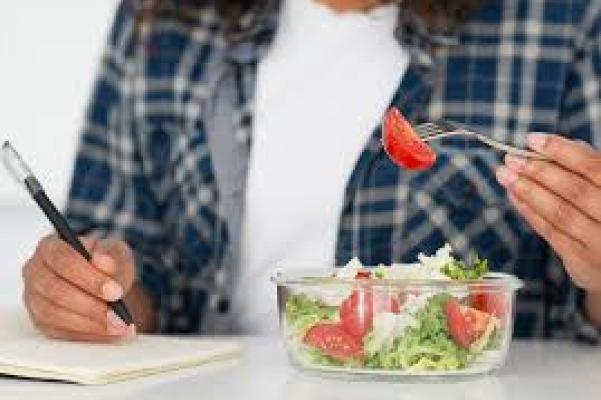 Dieta para prova: nutricionista indica alimentos para ajudar na prova do Enem!