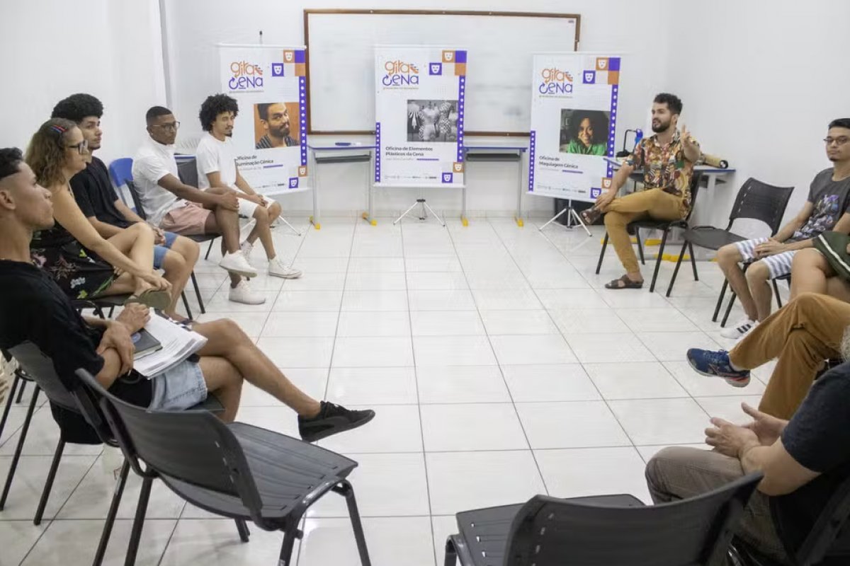 Oficinas de teatro gratuitas são ofertadas para região do baixo sul da Bahia