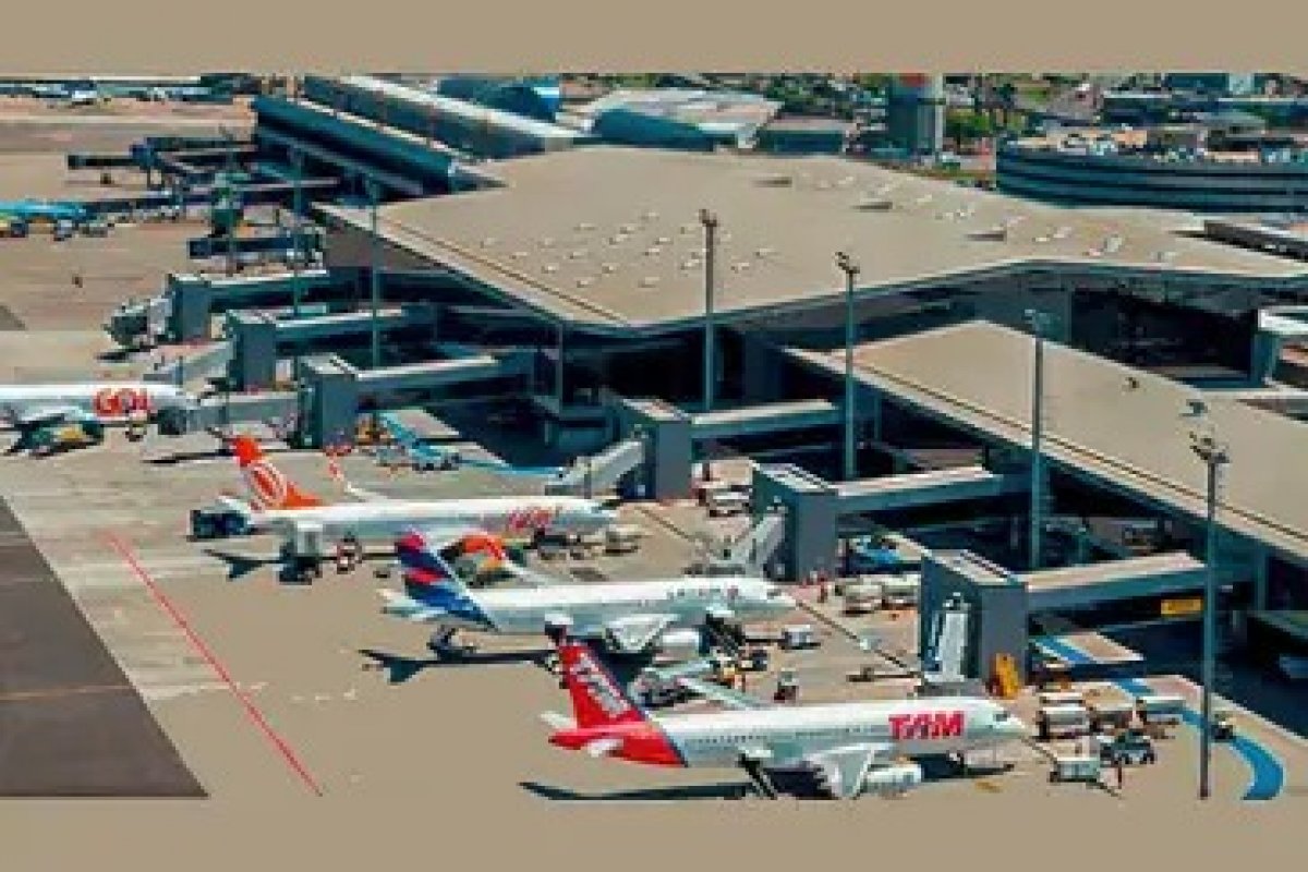 Aeroporto Salgado Filho reabre no Rio Grande do Sul após tragédia ambiental