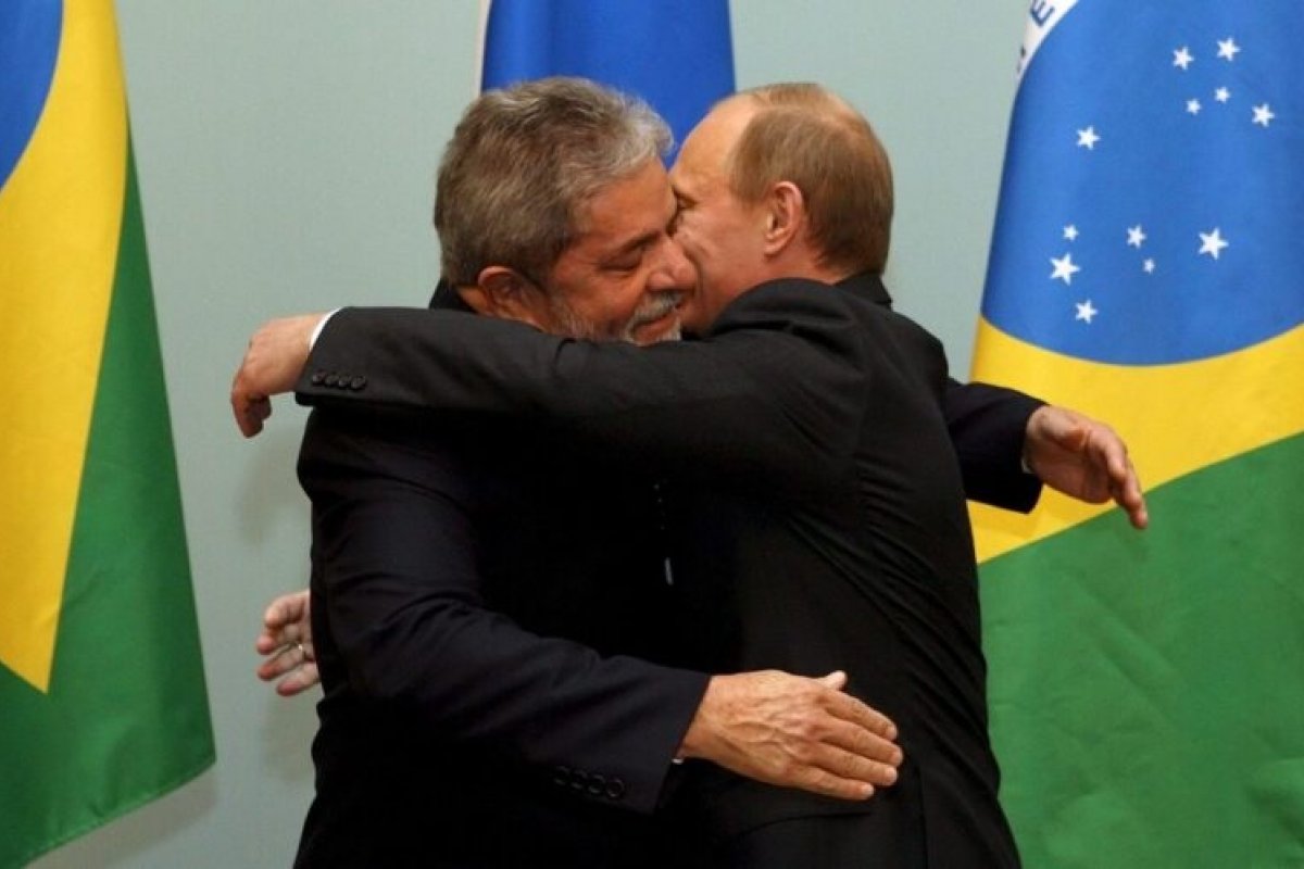 Lula terá telefonema com Putin após cancelar ida à cúpula do Brics na Rússia