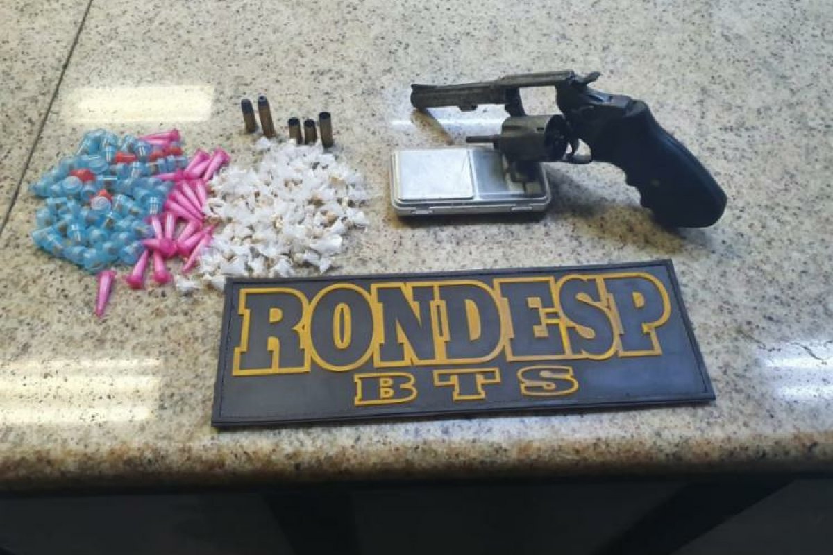 Suspeito de tráfico de drogas morre em confronto com a polícia em Salvador