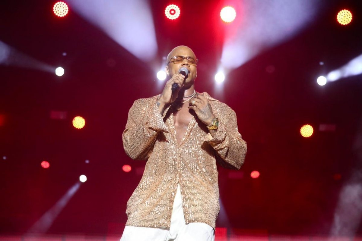 Léo Santana fará contagem regressiva do Festival Virada Salvador