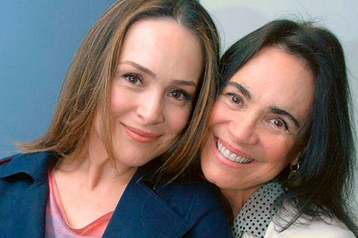 Gabriela Duarte está apreensiva com a mãe no governo Bolsonaro