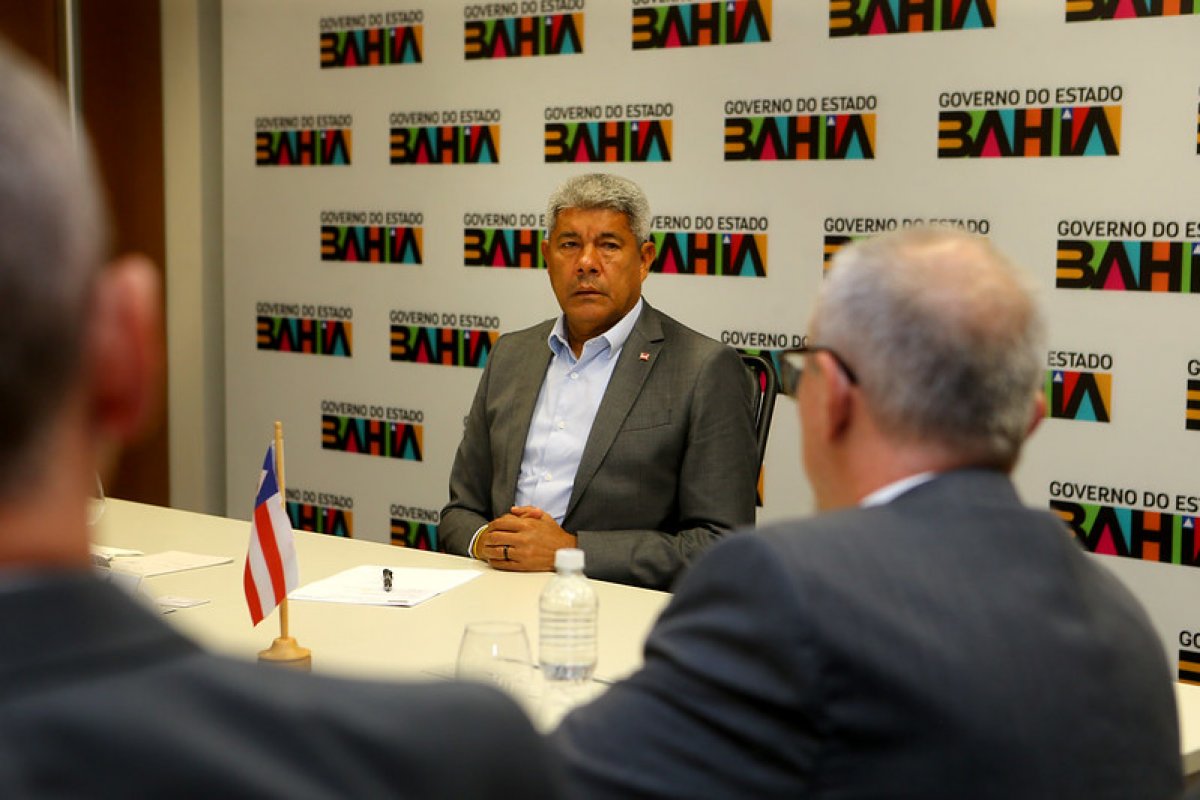 Jerônimo afirma que ACM Neto responderá na Justiça por acusar o PT de ter relações com o crime