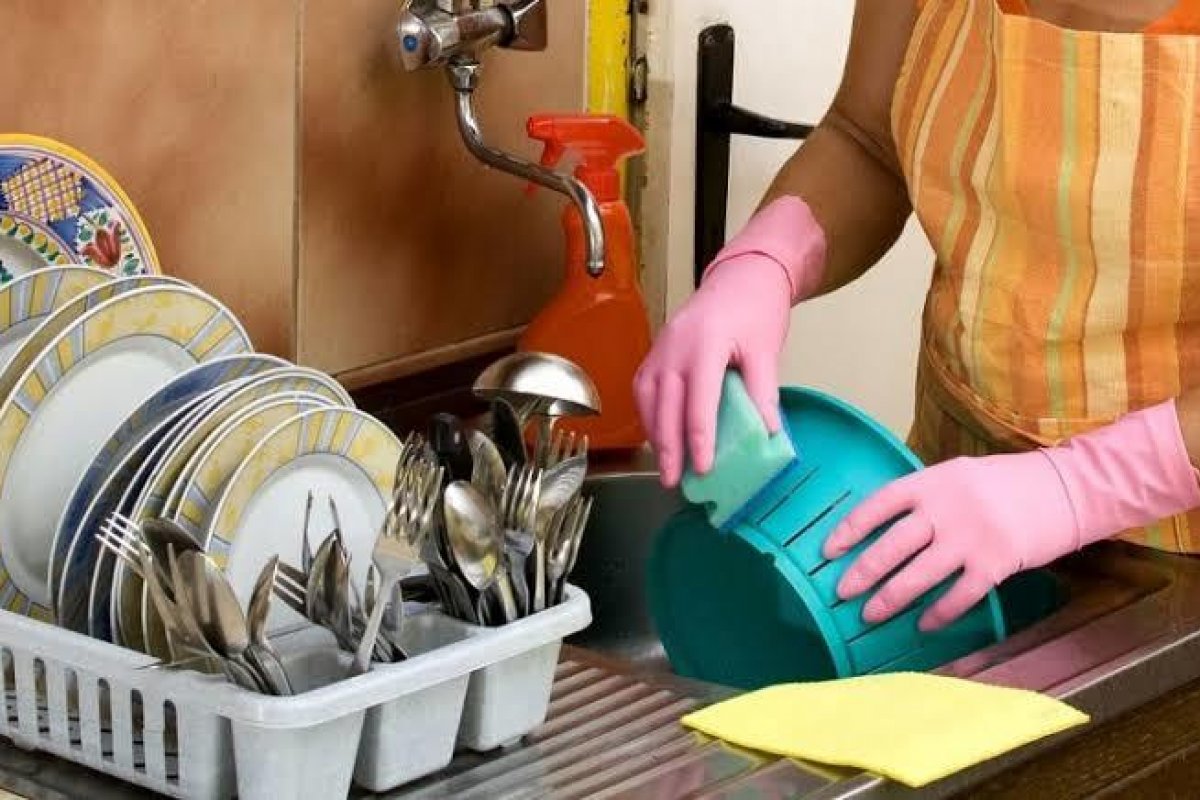 Com informalidade, emprego doméstico bate recorde no País