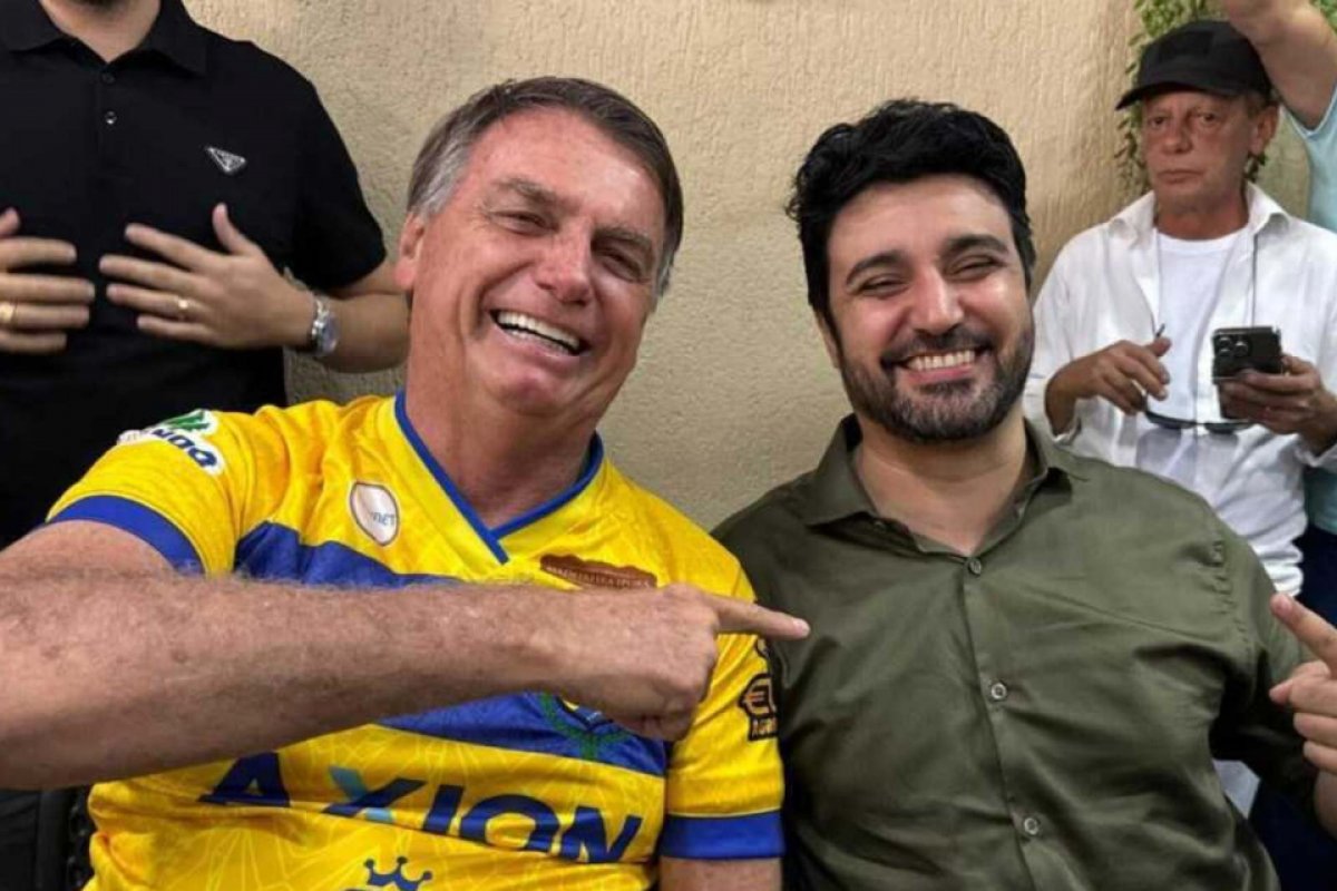 Candidato de Bolsonaro em Goiânia diz ser formado em direito, mas universidade nega