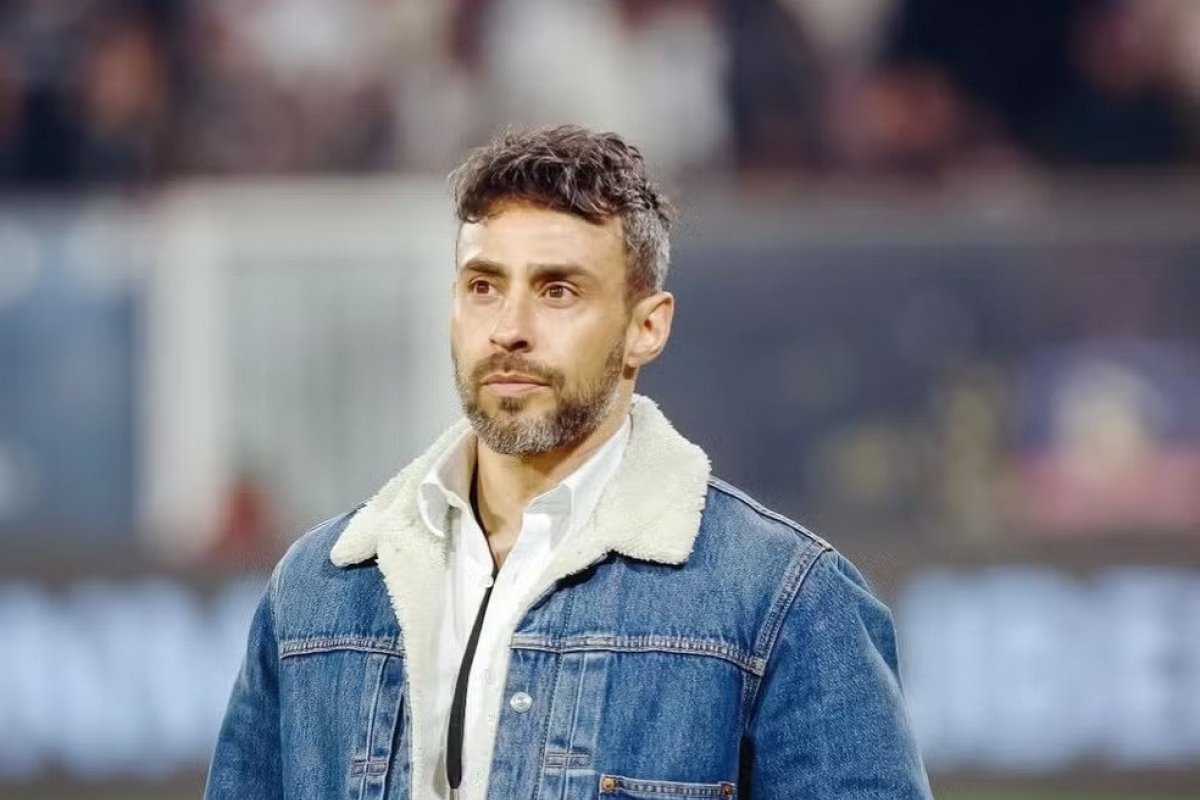 Valdivia, ex-jogador de futebol, é acusado pela segunda vez por abuso sexual