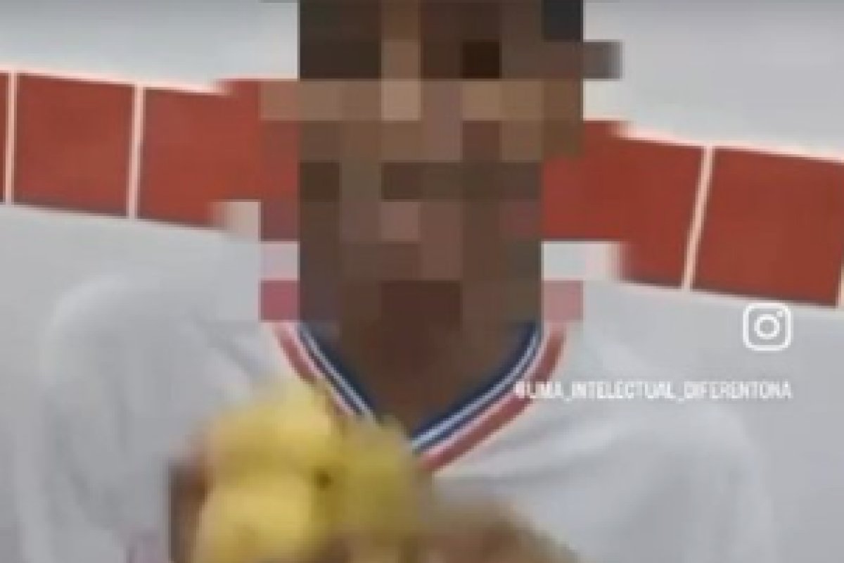 Vídeo: Escritora Bárbara Carine expõe acusação de racismo em escola de Salvador