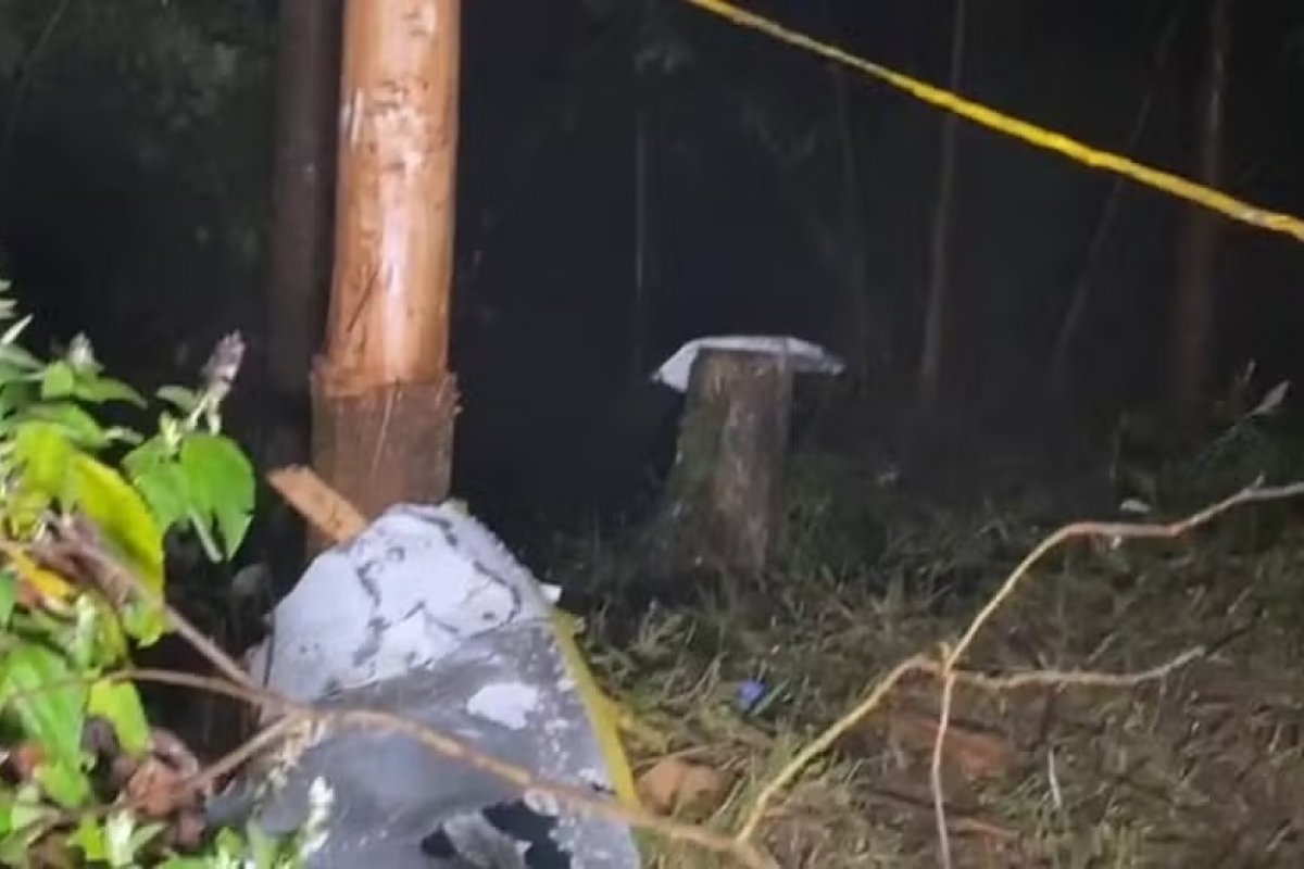 Vídeo: cinco pessoas morrem em queda de avião no interior de SP; aeronave tinha Salvador como destino