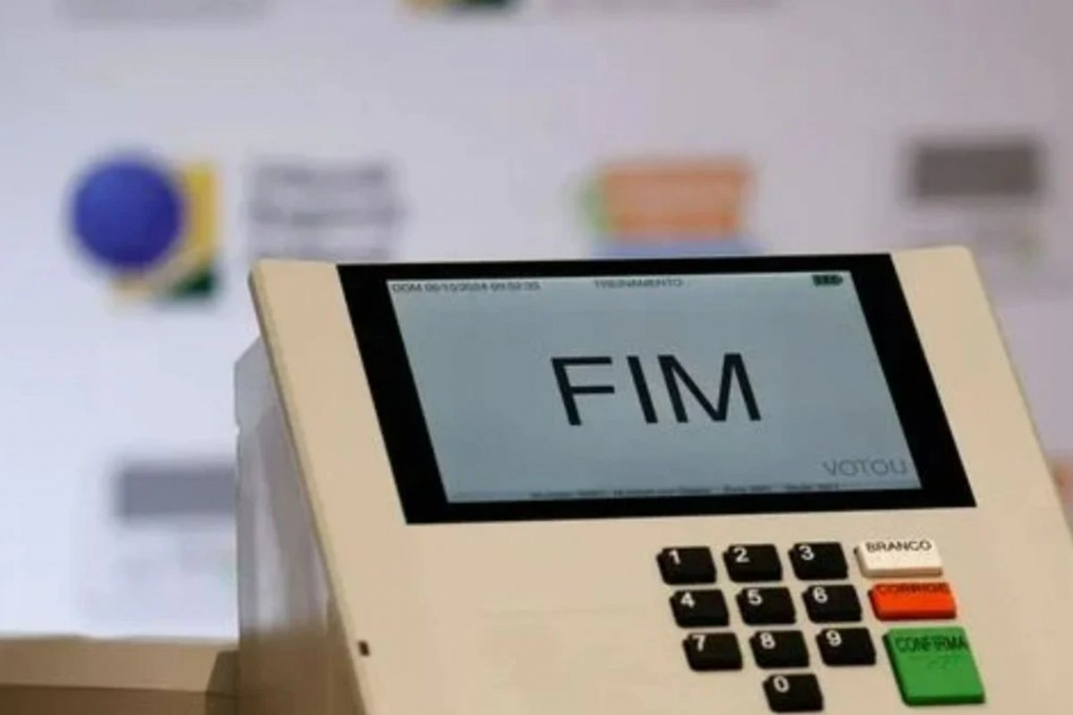 TRE-BA substitui duas urnas eletrônicas em Camaçari