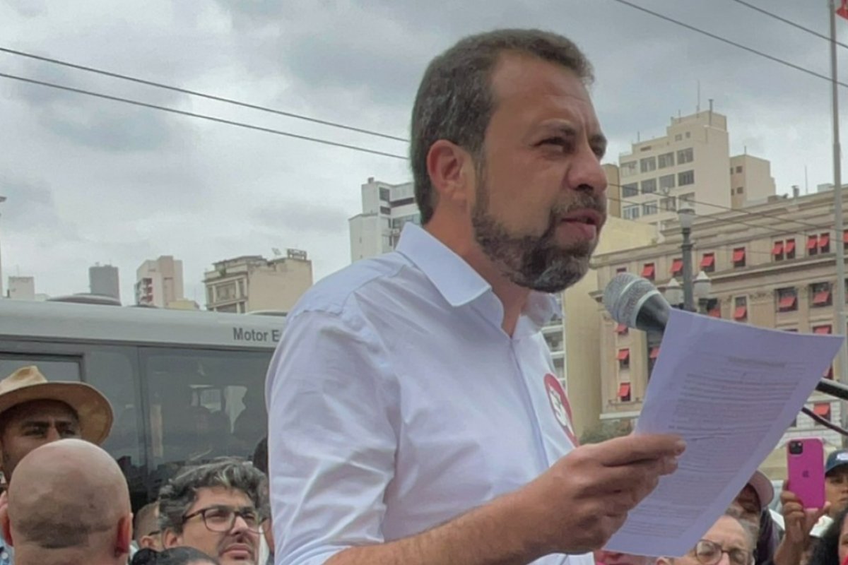 Boulos pede cassação de Nunes após acusação de Tarcísio de Freitas sobre envolvimento do PCC nas eleições