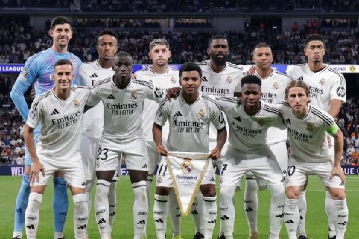 Após boicotar a premiação, Real Madrid leva prêmio de time do ano