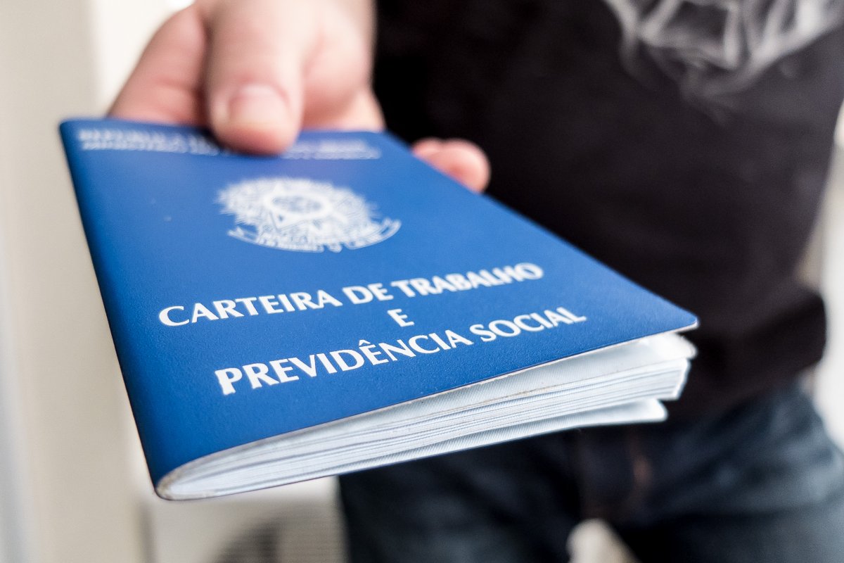 Mais de 65 mil serviços informais foram gerados em 2 anos no Brasil