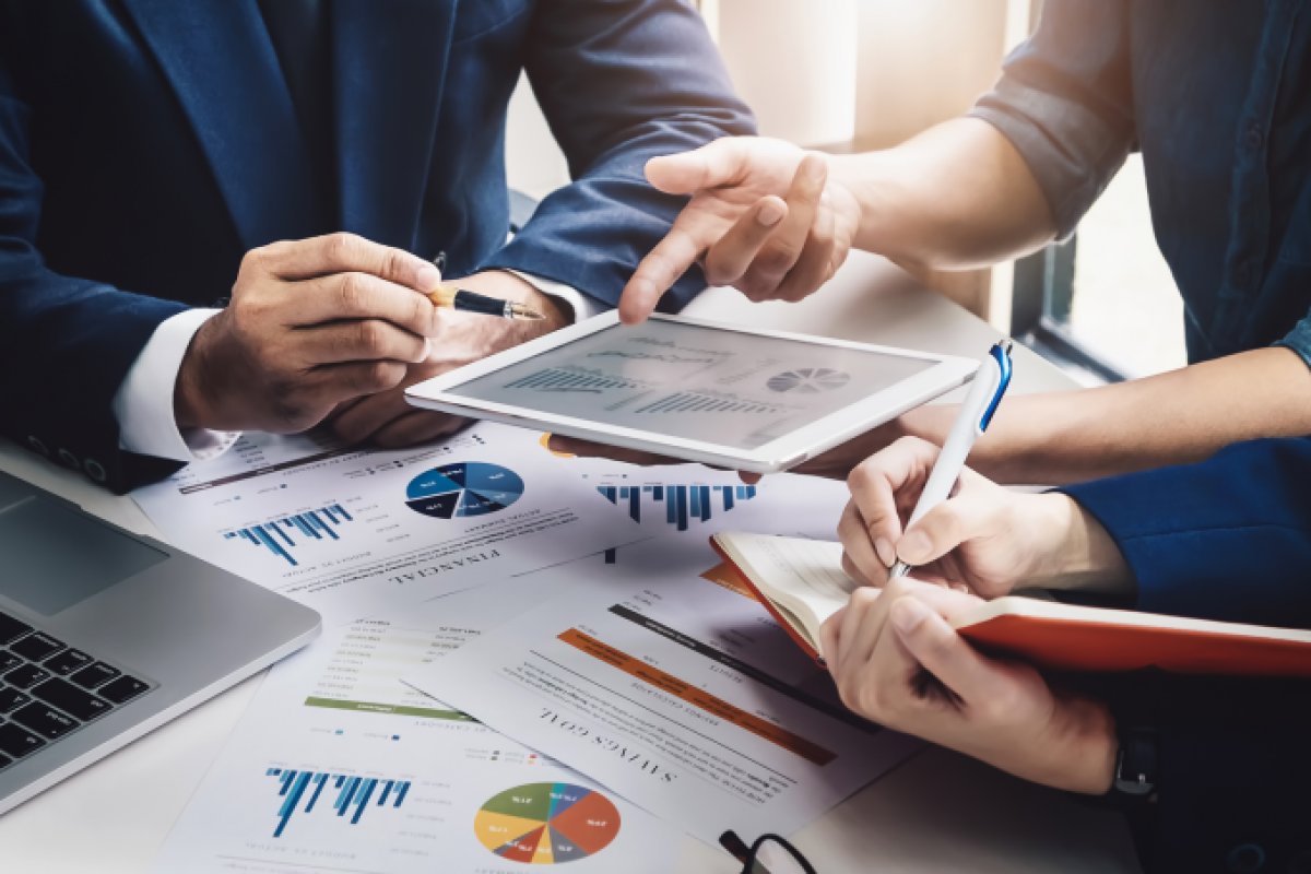 Vagas para contador, engenheiro e professor e barman são ofertadas nesta nesta segunda (3) em Salvador