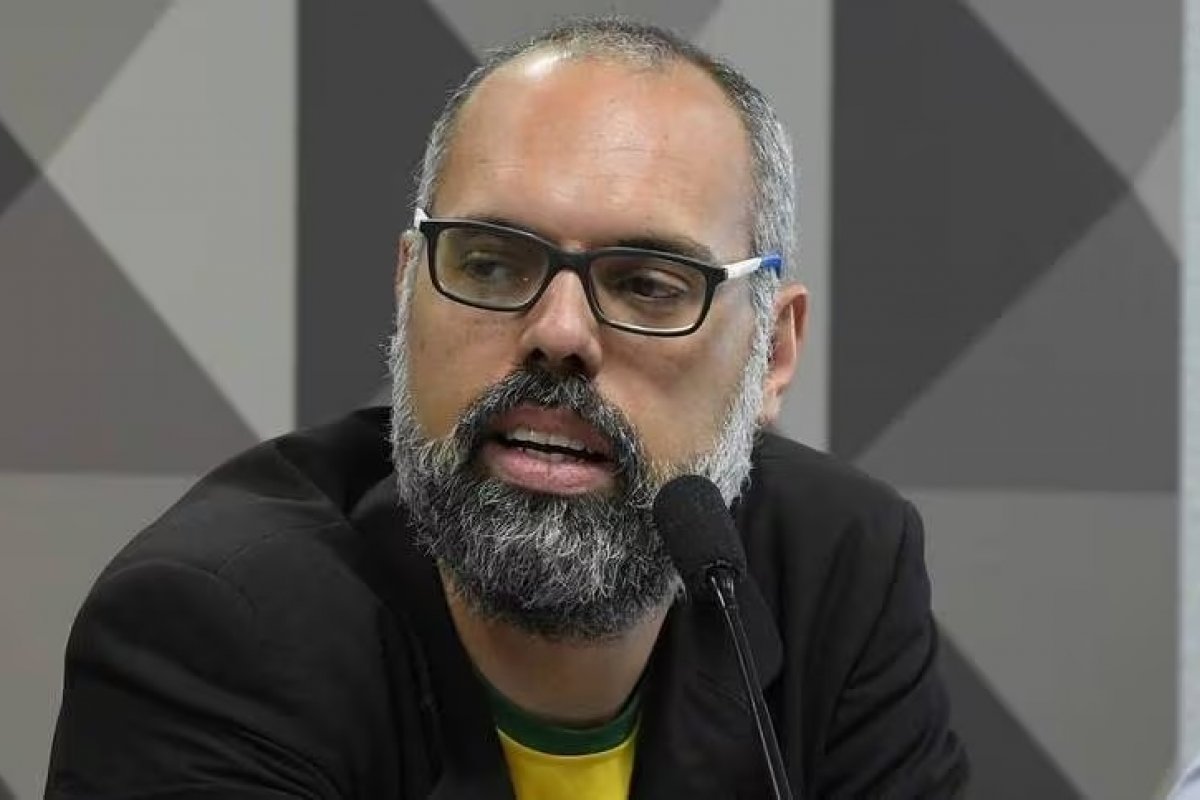 STF rejeita recurso do X que solicita desbloqueio de conta de Allan dos Santos