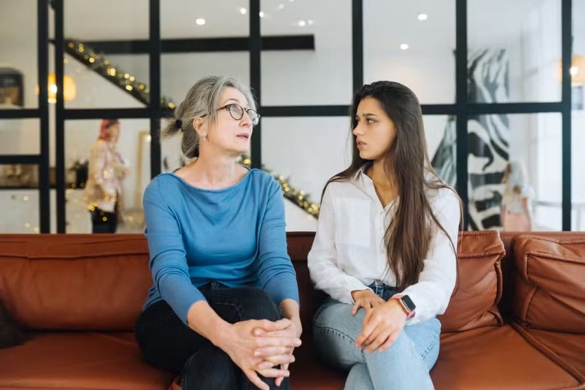 Mãe entra com ação para deixar de sustentar filha que não estuda nem trabalha na Argentina