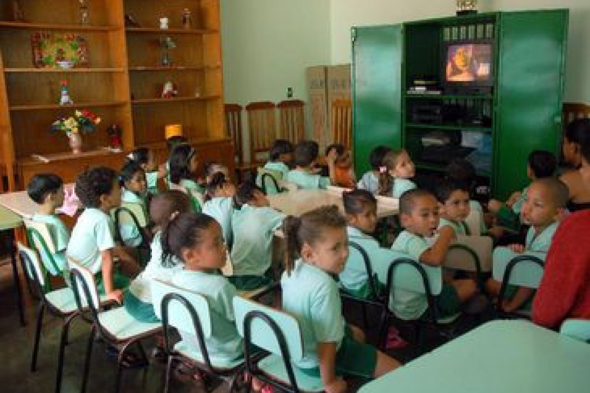 Matrículas nas creches públicas cresceram 4,4 % em 2019, diz Censo Escolar