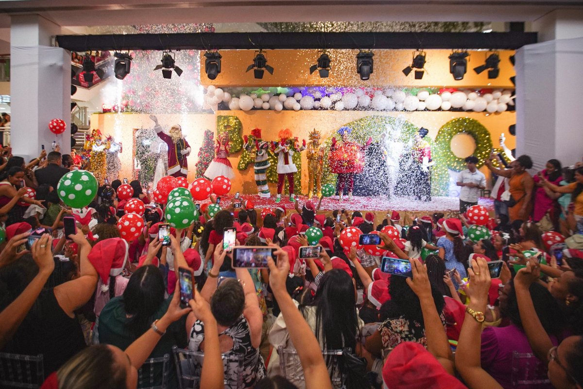 Shopping Bela Vista inaugura o seu Natal com grande espetáculo e abertura do Balloon Experience!
